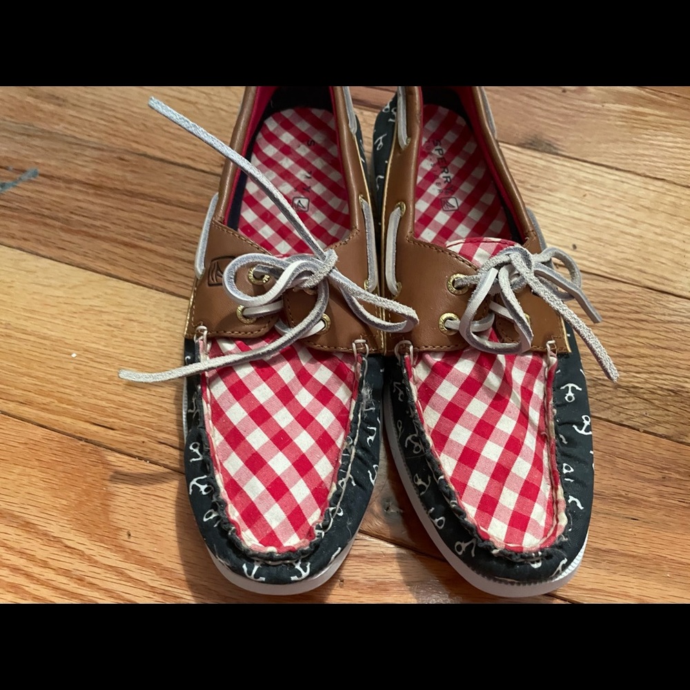 Sperry Brown Leather & Red Gingham Boat Shoes